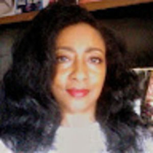 Meet your Posher, Yvette